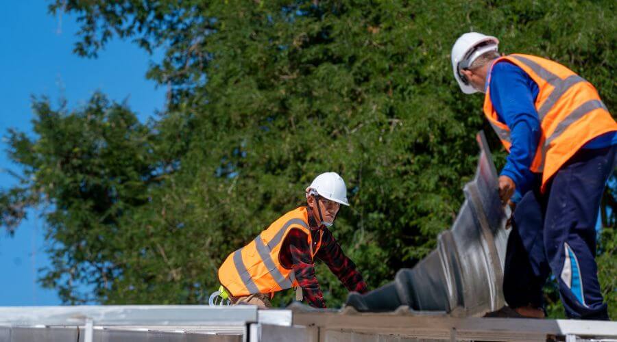 Professional gutter cleaning in Stuart, VA
